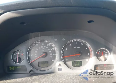 2006 Volvo Xc90 V8/Volvo Ocean Race Edition z USA, uszkodzony, nr VIN YV4CZ852861258813